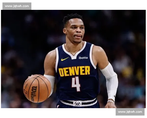 战老东家爆发！威少 18+6+6 创最佳，关键弃用引热议